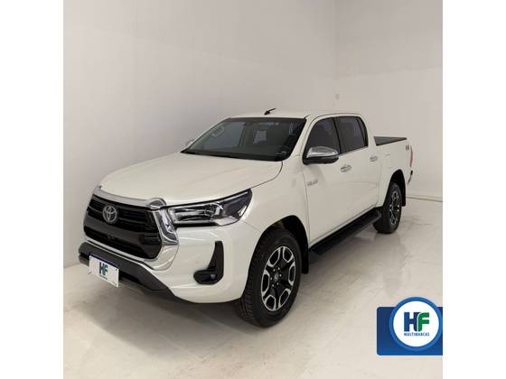 TOYOTA HILUX 2.8 D-4D TURBO DIESEL CD SRX 4X4 AUTOMÁTICO